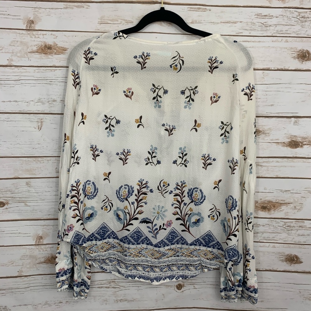 Kimchi Blue Long Balloon Sleeve Peasant Bl… - Picture 2 of 12